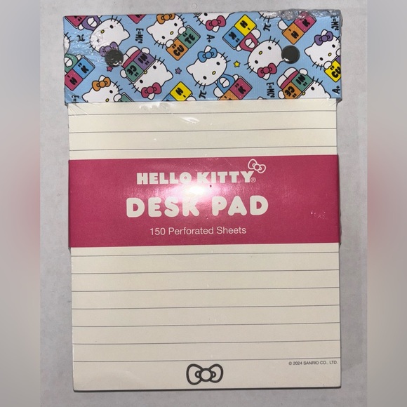 Hello Kitty desk pad - Picture 1 of 2